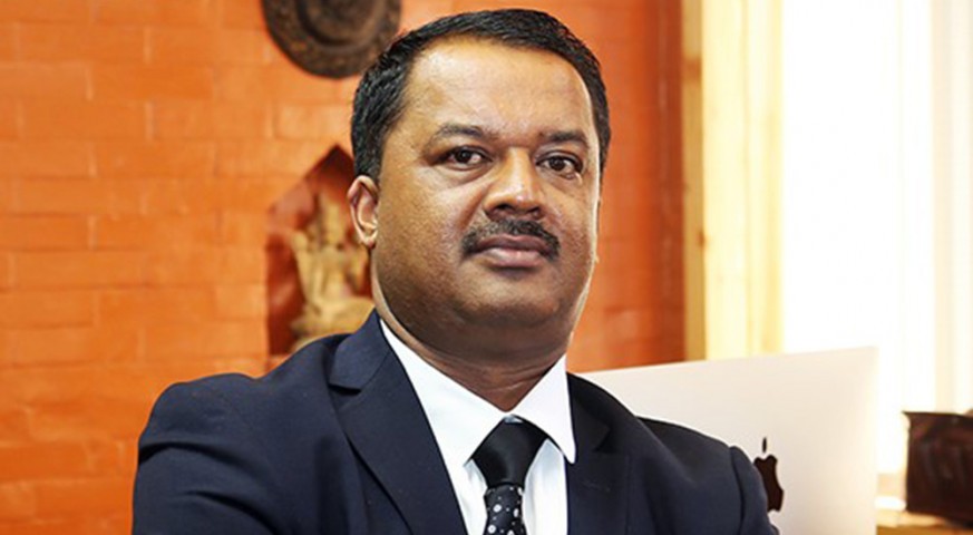 प्रचण्डका घरबेटी शारदा अधिकारी अब मिडिया मालिक, किने द हिमालयन टाइम्स
