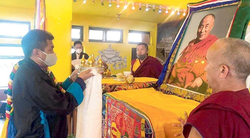 सिक्योंग लोबसाङ सांगेले तिब्बतमा सराहनीय कार्य गरेको भन्दै दलाई लामाले गरे प्रशंसा 