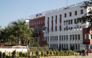 आफन्तले मृत्युभयो भनेका व्यक्ति उपचारपछि घर फर्किए