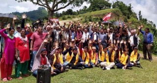 शक्तिशाली मन्त्रीको गृहजिल्लामा नेकपामा पहिरो, युवाहरुले गरे कांग्रेसमा प्रवेश 