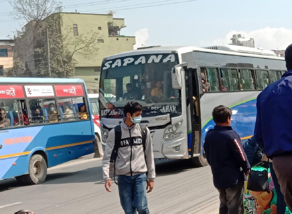 भदौ १ देखि लामो दूरीका सार्वजनिक यातायात पनि सञ्चालनमा आउने