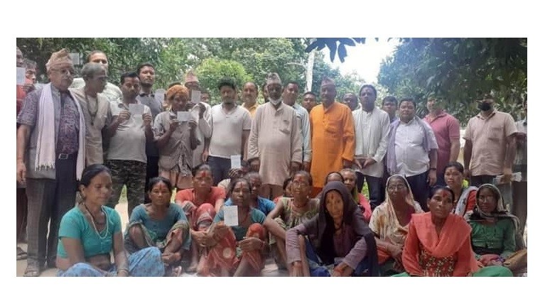 बीना मगरको गृहजिल्लामा काँग्रेस प्रवेश गर्नेको लर्काे