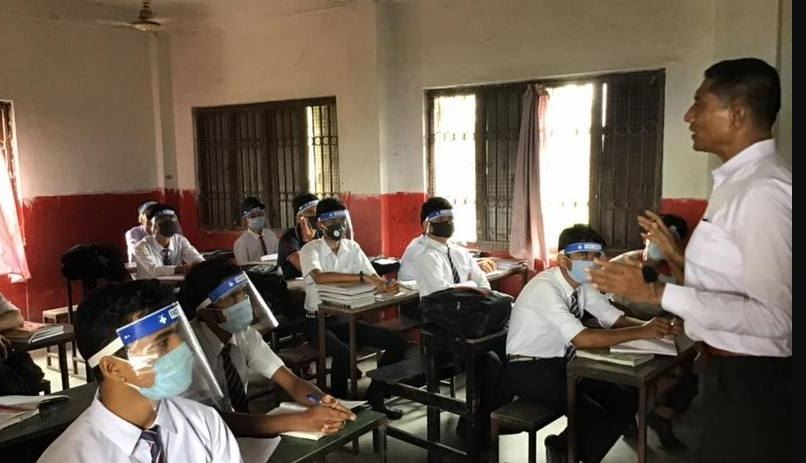 असोज ४ गतेदेखि नै विद्यालय खुल्ने