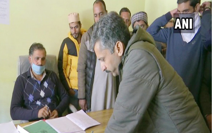  जम्मु काश्‍मीरमा पहिलो जिल्ला विकास परिषद्‌को निर्वाचनको तयारी