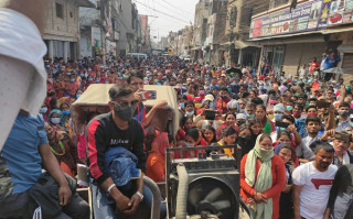 दलित समुदायको हक अधिकार स्थापित गर्न माग गर्दै  राष्ट्रिय दलित मुक्ति जागरण अभियानले गर्यो नेपालगंजमा विशाल प्रदर्शन