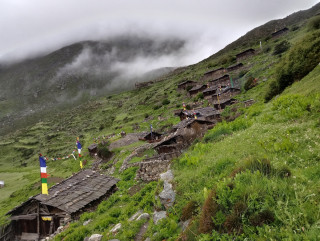 ताप्लेजुङमा चिनियाँ सामग्रीको वर्चश्व तोडिँदै