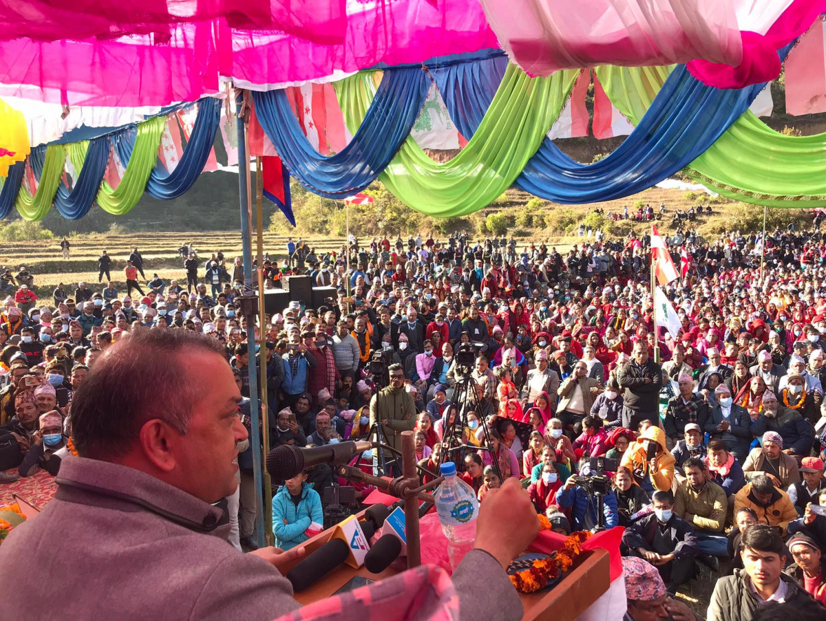 अर्घाखाँची पुगेका कांग्रेस महामन्त्री थापाले भने, चुनावसम्म १५ लाखलाई पार्टी प्रवेश गराउँछौँ
