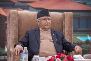 हिजो एम अधिकारीसँग सिसीटिभी फुटेज साटेका ओली अहिले टीआरसीसँग राष्ट्रिय सभा सिट साट्दै