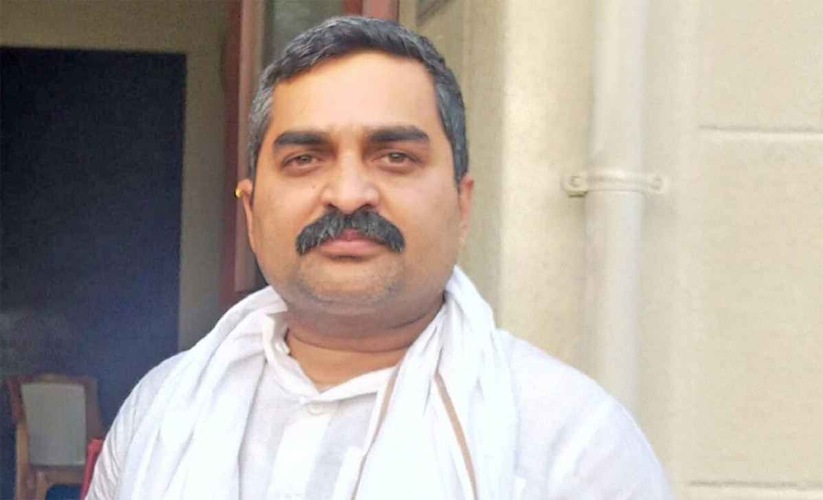 ओलीले प्रदेश प्रमुख बनाएका अहिराजले गरेका रहेछन यस्तो फट्याँइ, कांग्रेसी वडाध्यक्षले लिए कडा कडा एक्सन 