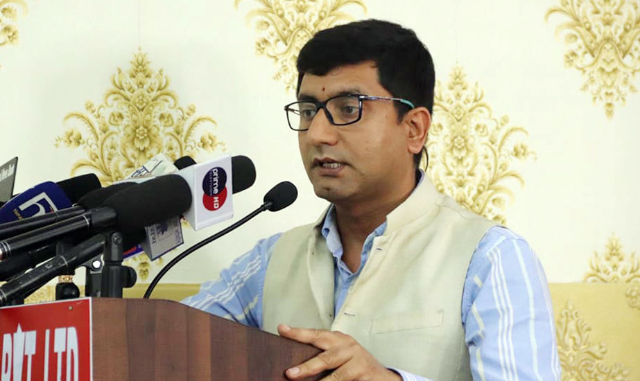 दोलखामा कांग्रेस उम्मेदवार अजयबाबुलाई जिताउन नौ ओटै पालिकामा खटाइएयो 'जेन-जी कमान्डर'