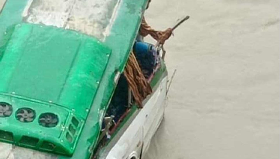 त्रिशूली नदीमा बस खस्यो, धेरै हताहती भएको आशंका