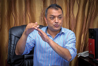 प्रधानमन्त्रीलाई उत्तेजक अभिव्यक्ति नदिन कांग्रेस महामन्त्री थापाको ध्यानाकर्षण