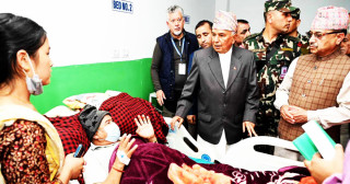 भूकम्पपीडितलाई राष्ट्रपतिले एक महिनाको तलब दिने