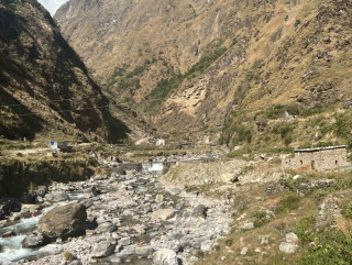 क्याराभानको बदमासी : भेरी करिडोरमा आधा दर्जन पुल अलपत्र ?
