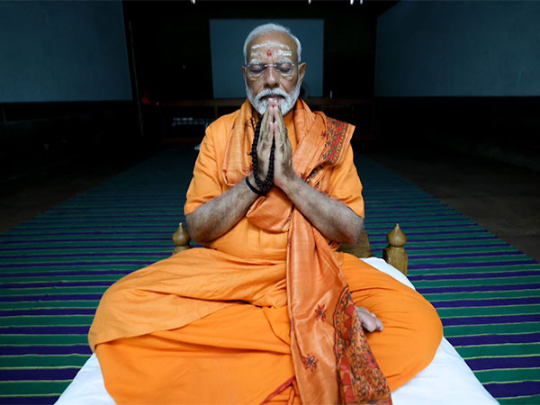 अन्तर्राष्ट्रिय सौर्य महोत्सव २०२४ मा भारतीय प्रधानमन्त्री मोदीद्वारा सौर्य प्रविधिको लोकतान्त्रीकरणको आह्वान