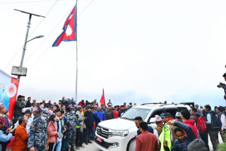 आज काठमाडौँका ३ स्थानमा प्रदर्शन हुने भएपछि खटाइयो ५ हजार प्रहरी र ५ सय ट्राफिक