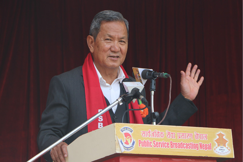 राजा आउ देश बचाउ भन्नु सज्जनहरूले गर्ने काम होइन : सञ्चारमन्त्री गुरुङ