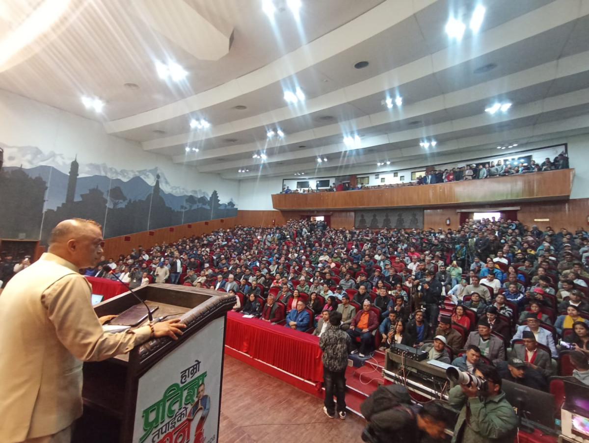 कांग्रेसले भ्रष्टाचारमा मुछिएका व्यक्तिको नाता र नेता हेर्दैन - गगन थापाा