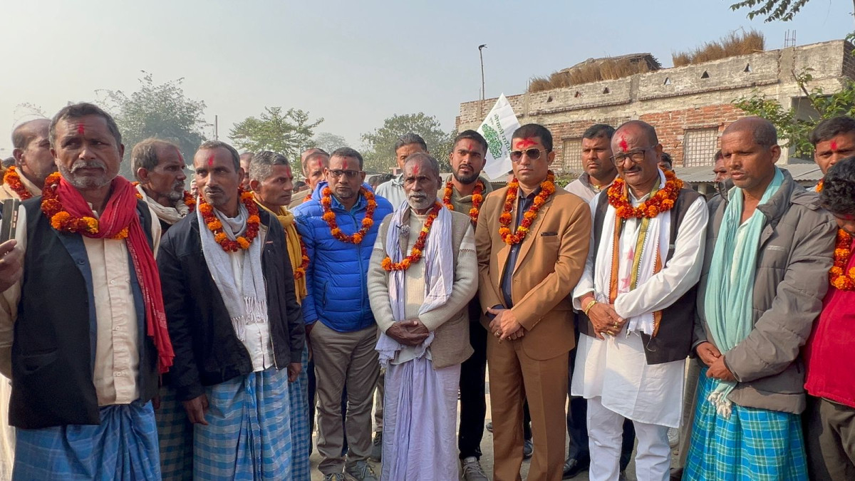 बाराको आदर्श कोतवाल गाउँपालिकामा अन्य पार्टीबाट दुई दर्जन बढी ब्यक्ति कांग्रेस प्रवेश