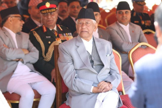 प्रतिनिधिसभाका जेष्ठ सदस्य केसीले राष्ट्रपति पौडेलबाट गरे शपथ ग्रहण