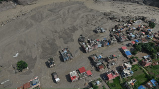 भोटेकोशी बाढीमा मृत्यु हुनेको संख्या २२० पुग्यो, ३६१ जनाको उद्धार